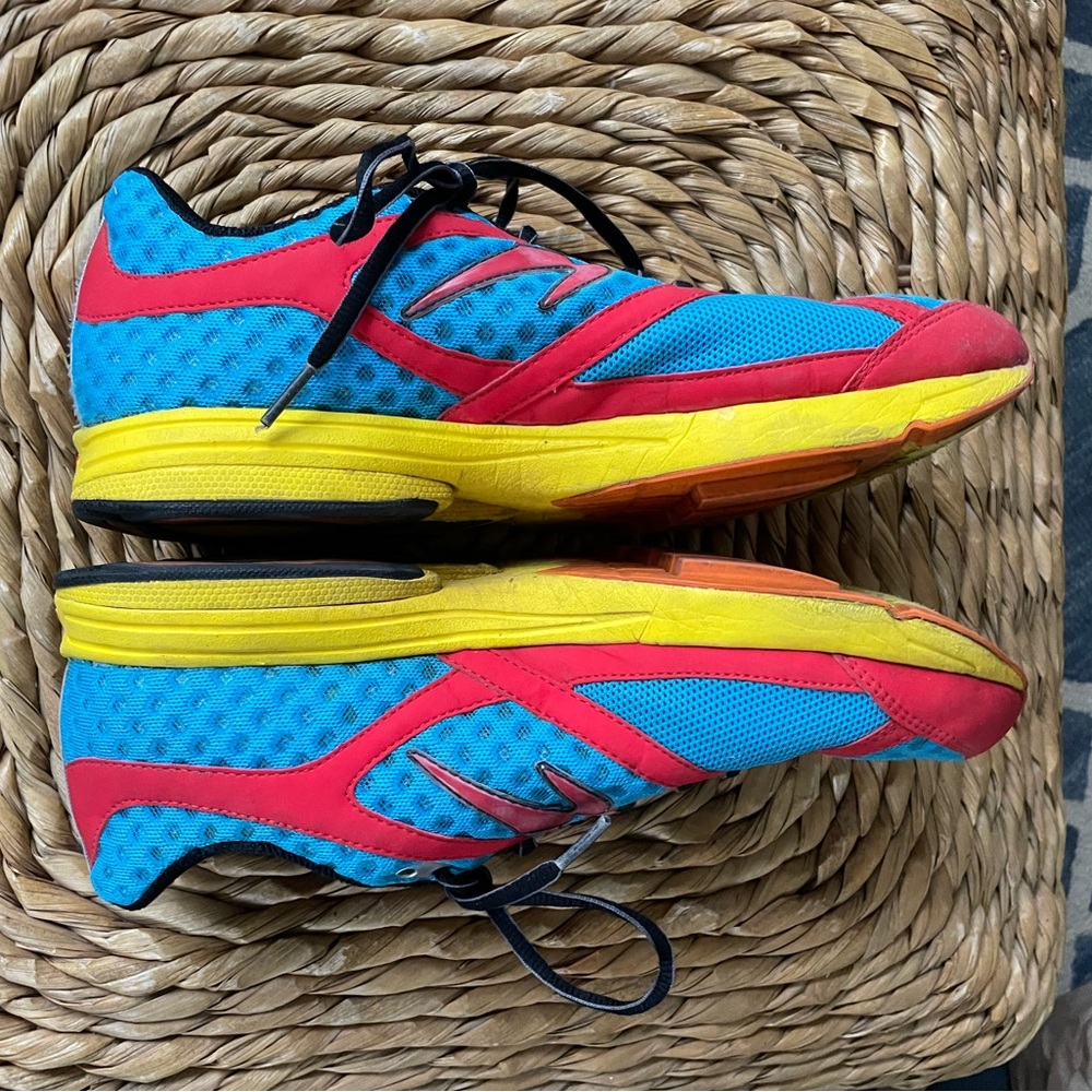 Newton Men’s Gravity Running Sneakers - Picture 3 of 6